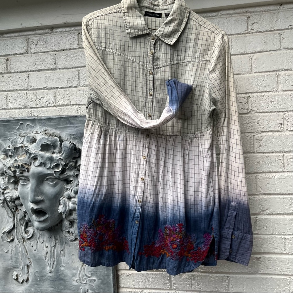 Plaid Ombre Button-Up Shirt with Embroidered Hem